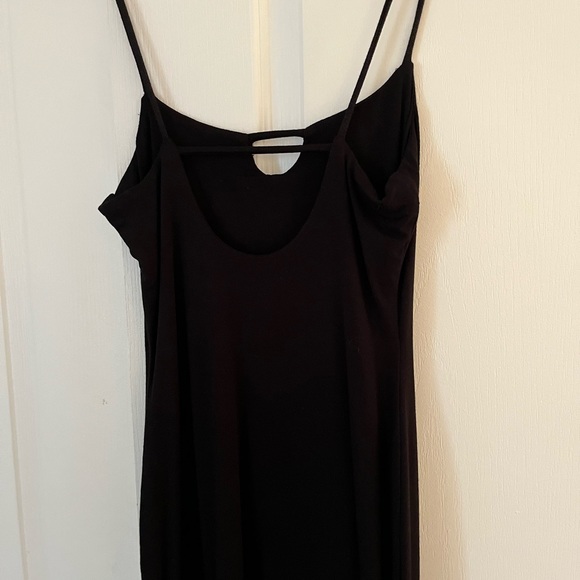 Naked Wardrobe Dress - Picture 3 of 4